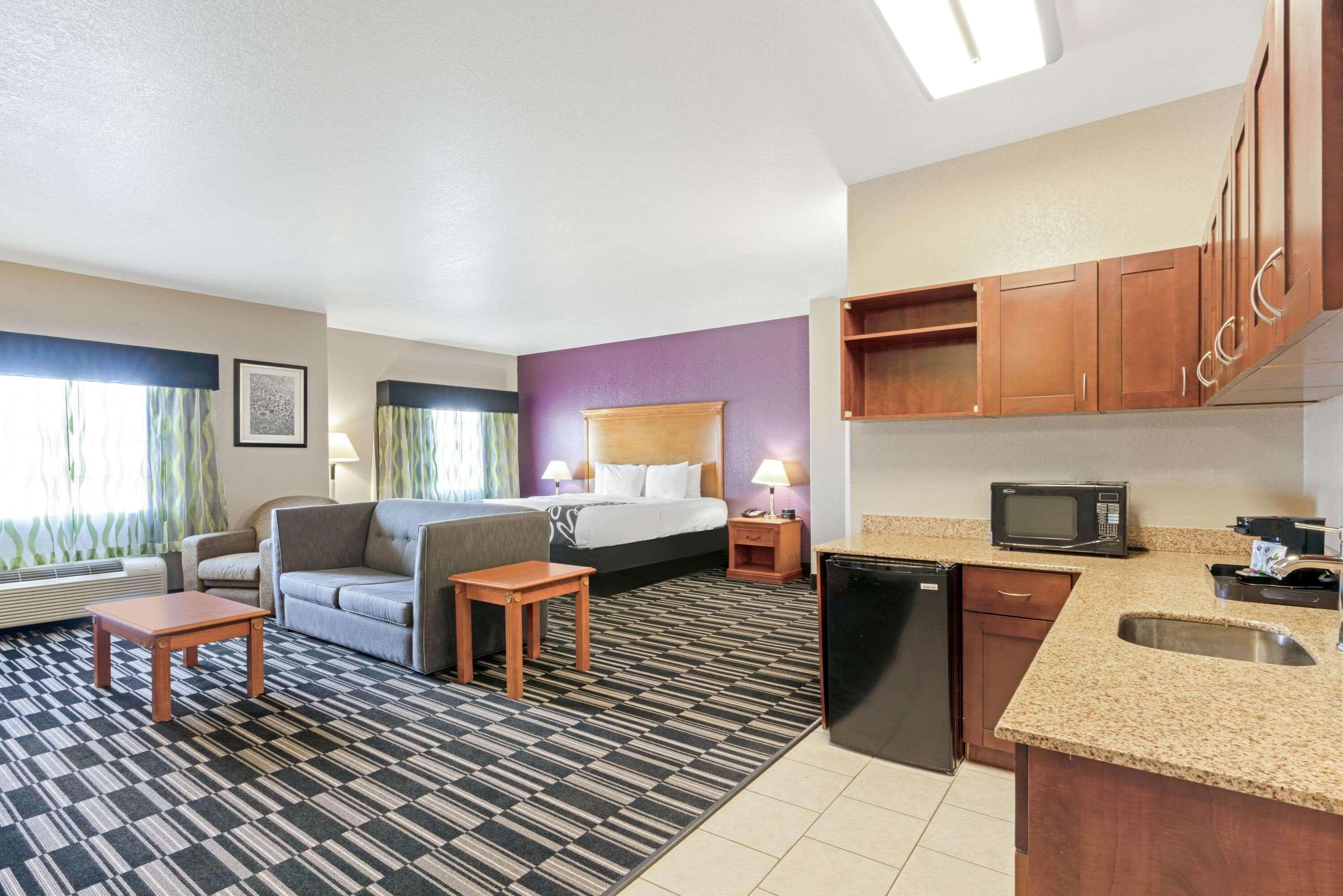 La Quinta By Wyndham Ada Hotel Luaran gambar