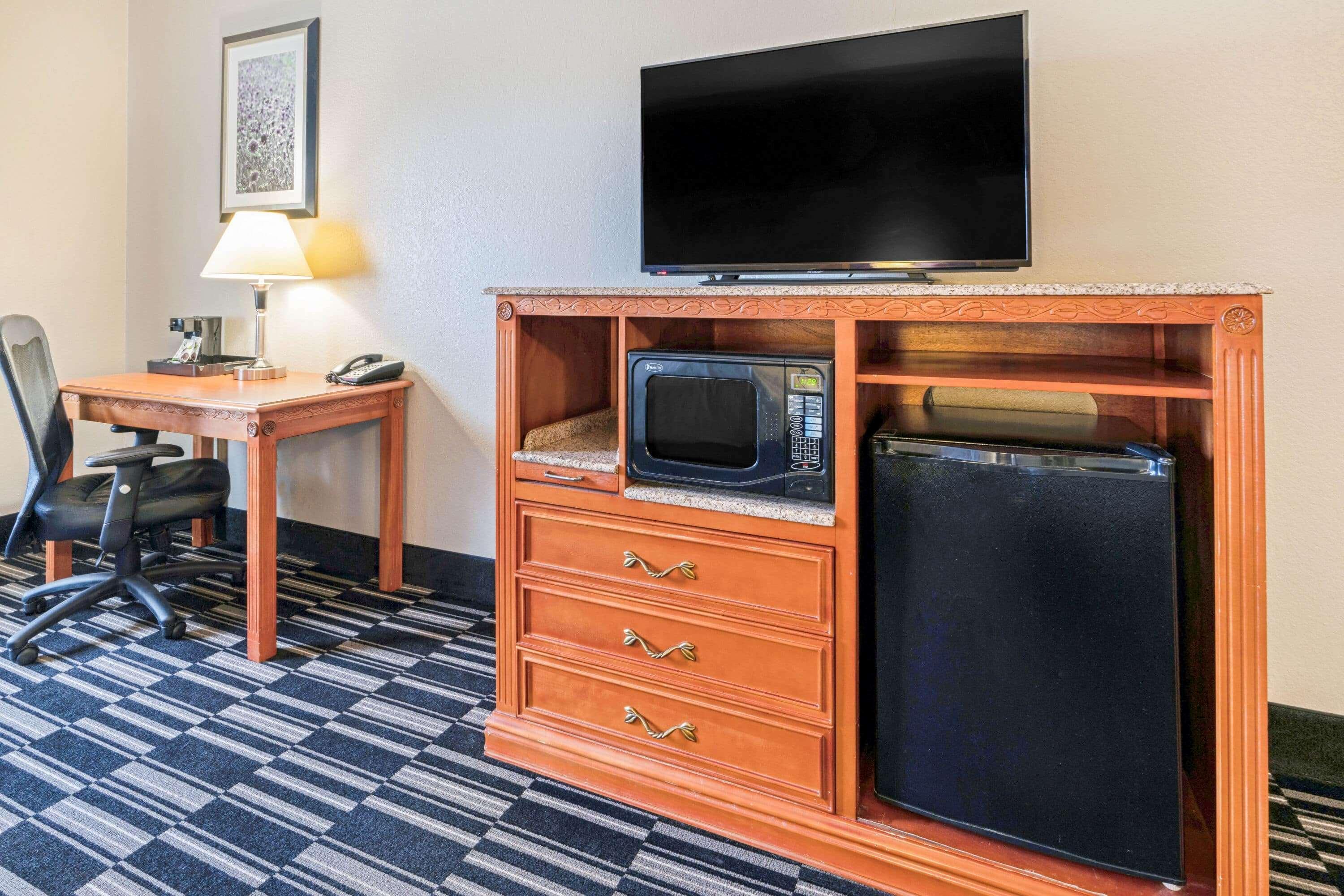 La Quinta By Wyndham Ada Hotel Luaran gambar