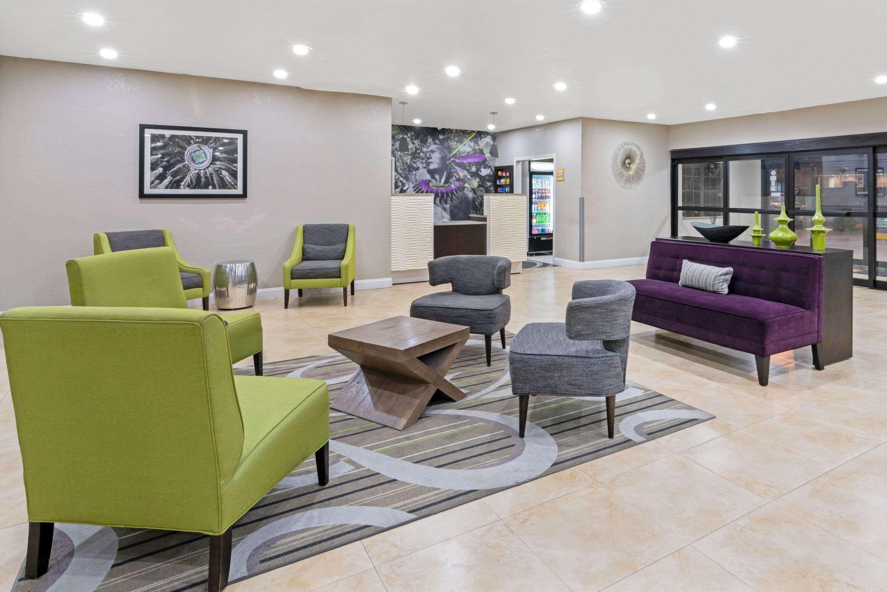 La Quinta By Wyndham Ada Hotel Luaran gambar