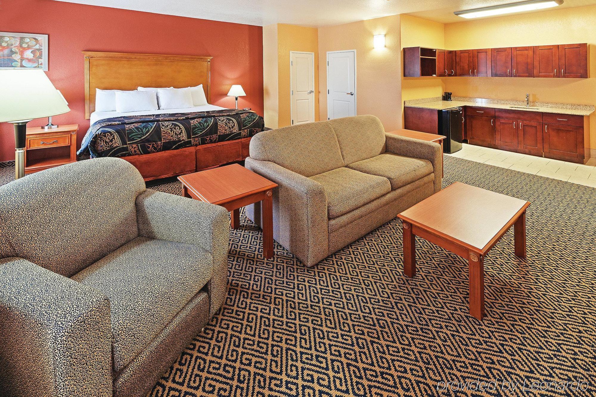 La Quinta By Wyndham Ada Hotel Luaran gambar
