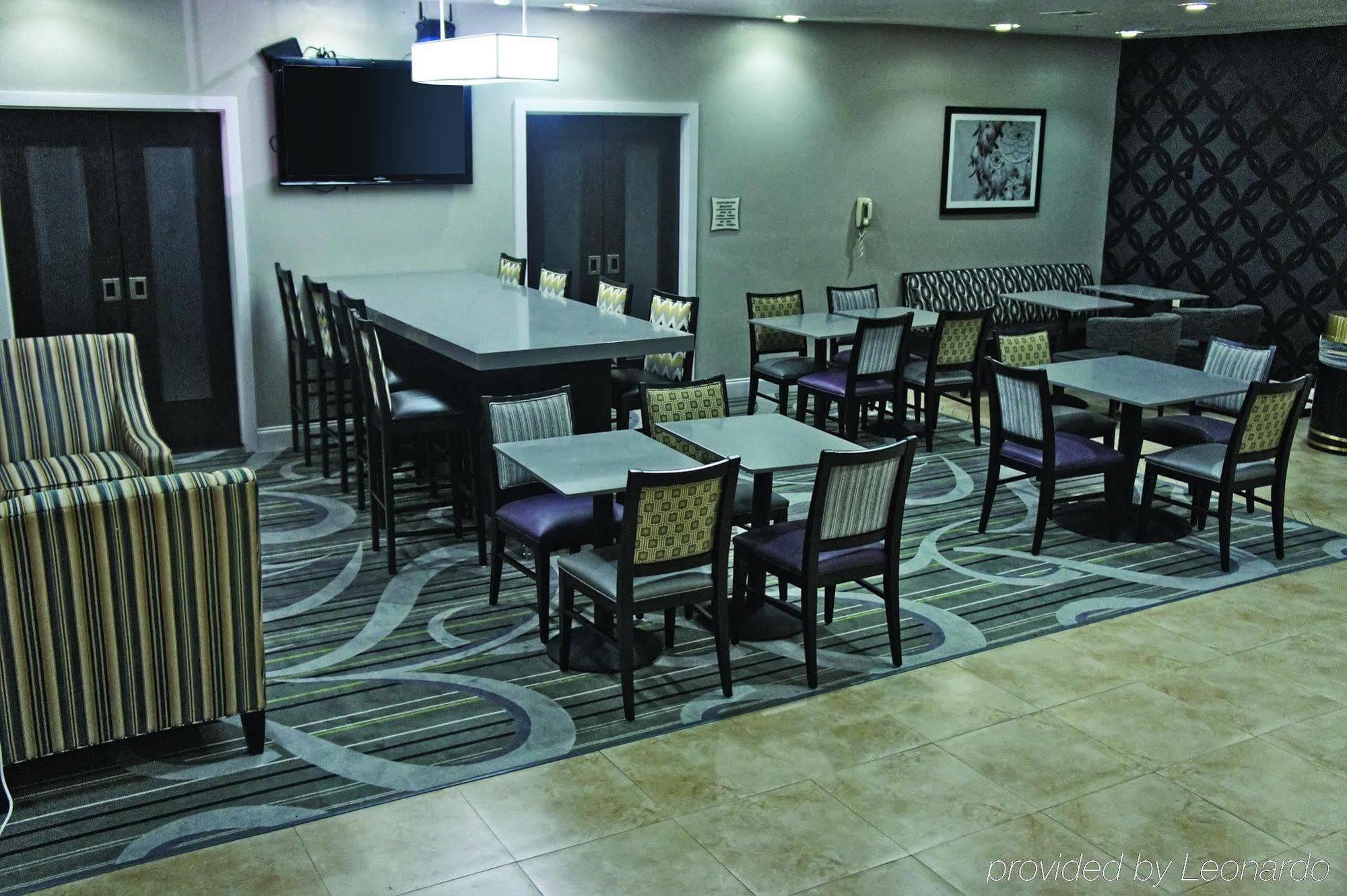 La Quinta By Wyndham Ada Hotel Luaran gambar