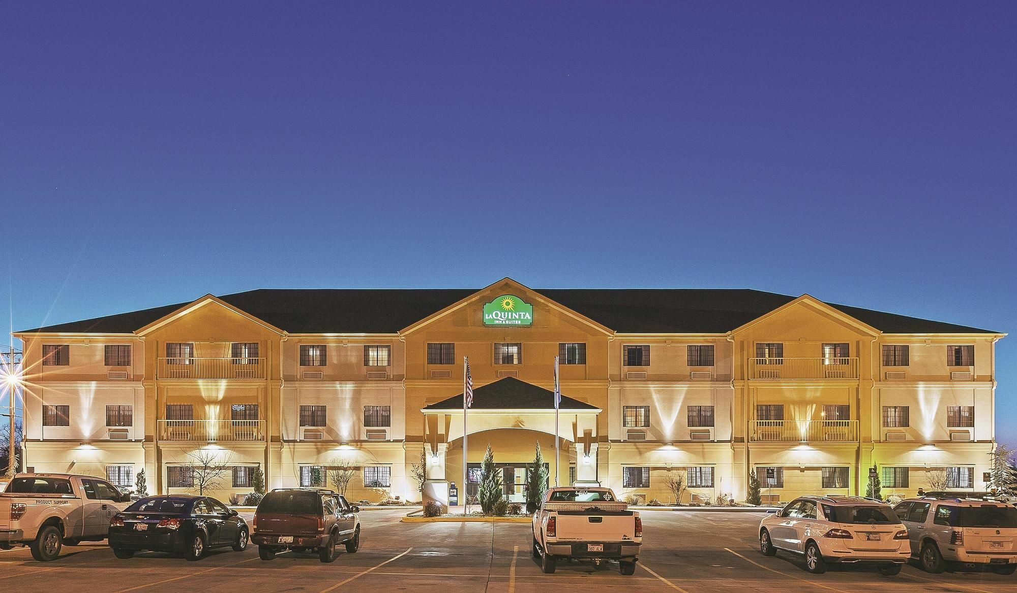 La Quinta By Wyndham Ada Hotel Luaran gambar